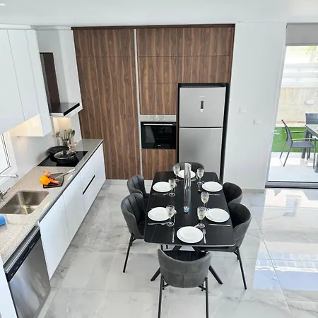 Vilă Protaras Rustic Paradise Luxury 1 Paralimni