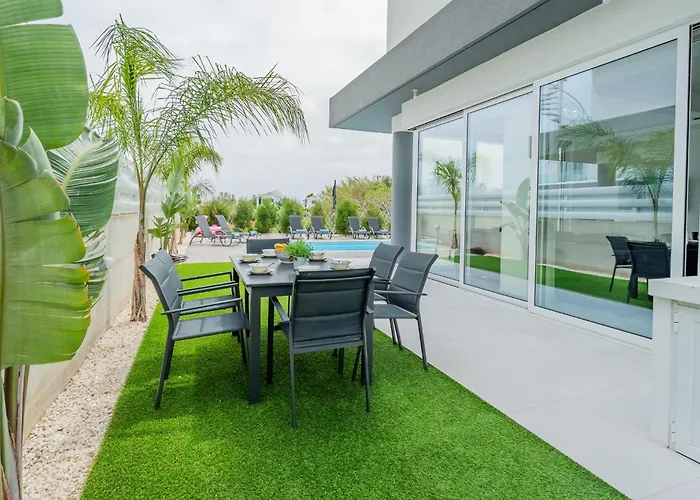 Villa Protaras Rustic Paradise Luxury 1 Paralímni